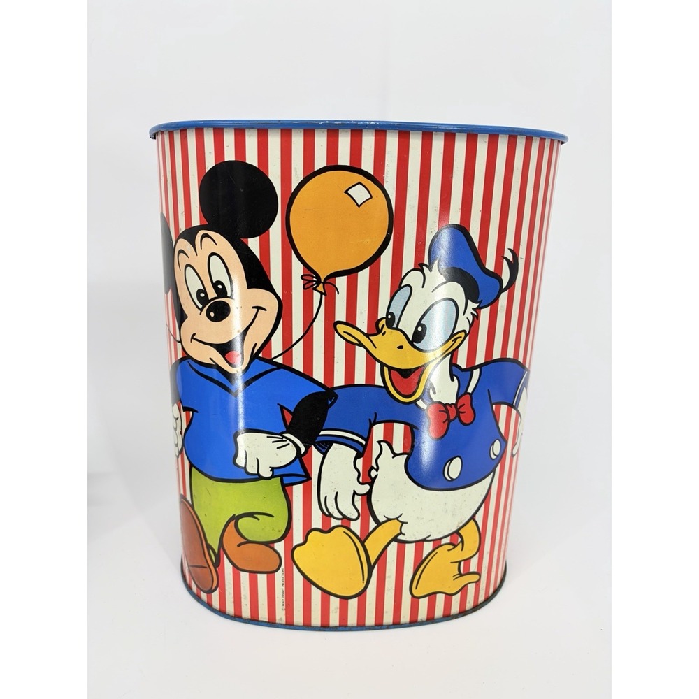 Vintage Cheinco Walt Disney Mickey Mouse Goofy Donald Duck Metal Trash Can 13"